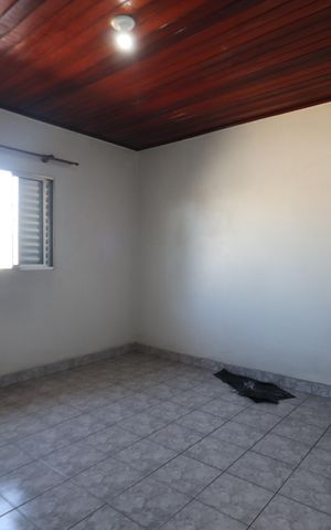 Casa à venda com 120m², 2 quartos e 2 vagasQuarto 1