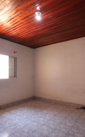 Casa à venda com 120m², 2 quartos e 2 vagasQuarto 2