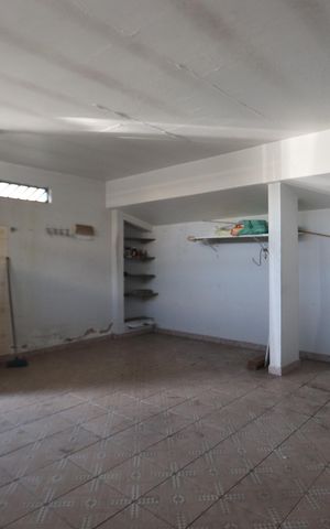 Casa à venda com 120m², 2 quartos e 2 vagasGaragem