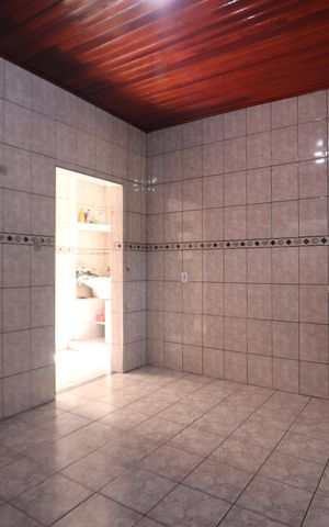 Casa à venda com 120m², 2 quartos e 2 vagasCozinha
