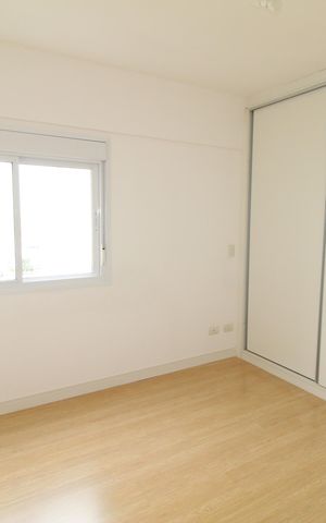 Apartamento para alugar com 77m², 2 quartos e 1 vagaSuíte 