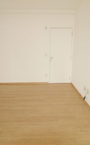 Apartamento para alugar com 77m², 2 quartos e 1 vagaSala