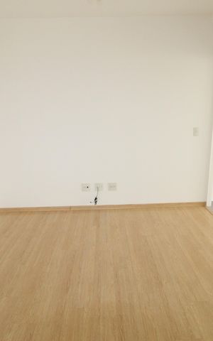 Apartamento para alugar com 77m², 2 quartos e 1 vagaSala
