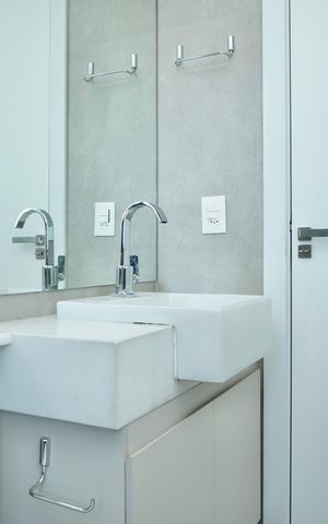 Apartamento para alugar com 85m², 3 quartos e 2 vagas Apartamento para alugar com 85m², 3 quartos e 2 vagasSuíte - Banheiro