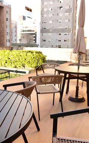 Apartamento para alugar com 85m², 3 quartos e 2 vagas Apartamento para alugar com 85m², 3 quartos e 2 vagasÁrea comum - Piscina