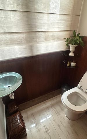 Casa de condomínio para alugar com 463m², 2 quartos e 4 vagasLavabo