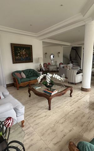 Casa de condomínio para alugar com 463m², 2 quartos e 4 vagasSala de Estar