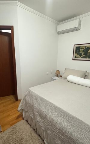 Casa de condomínio para alugar com 463m², 2 quartos e 4 vagasCloset da suíte 2