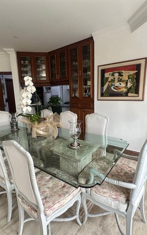 Casa de condomínio para alugar com 463m², 2 quartos e 4 vagasSala de Jantar
