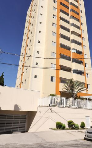 Apartamento à venda com 72m², 2 quartos e 2 vagasFachada