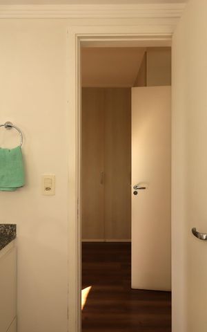 Apartamento à venda com 72m², 2 quartos e 2 vagasBanheiro da Suíte
