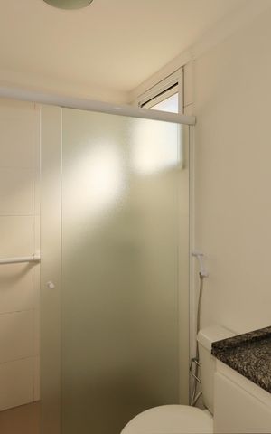 Apartamento à venda com 72m², 2 quartos e 2 vagasBanheiro da Suíte