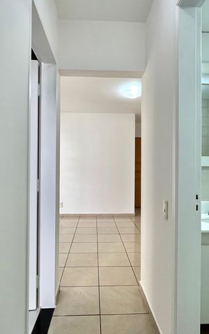 Apartamento à venda com 54m², 2 quartos e 1 vagaCorredor