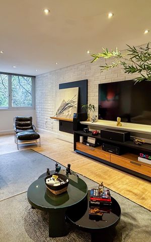 Apartamento à venda com 162m², 2 quartos e 2 vagas