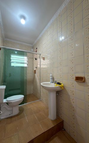 Casa para alugar com 126m², 2 quartos e sem vaga Casa para alugar com 126m², 2 quartos e sem vagaBanheiro Social