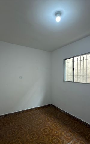 Casa para alugar com 126m², 2 quartos e sem vaga Casa para alugar com 126m², 2 quartos e sem vagaQuarto 1