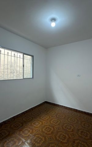 Casa para alugar com 126m², 2 quartos e sem vaga Casa para alugar com 126m², 2 quartos e sem vagaQuarto 1