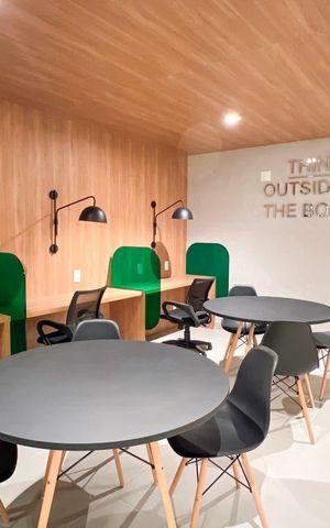 Apartamento à venda com 115m², 2 quartos e 3 vagas Apartamento à venda com 115m², 2 quartos e 3 vagasÁrea externa