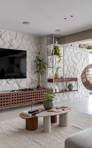 Apartamento à venda com 115m², 2 quartos e 3 vagas Apartamento à venda com 115m², 2 quartos e 3 vagasSala