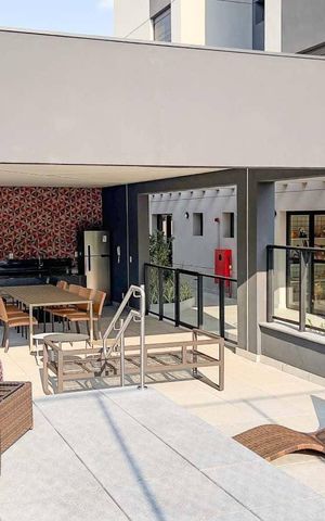 Apartamento à venda com 115m², 2 quartos e 3 vagas Apartamento à venda com 115m², 2 quartos e 3 vagasÁrea externa