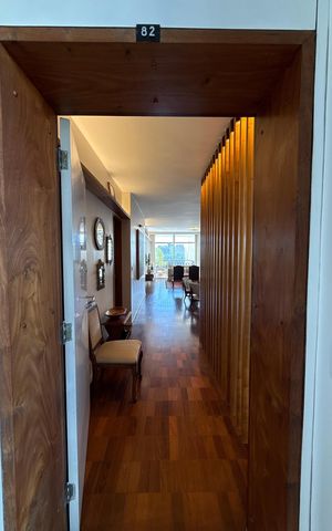 Apartamento para alugar com 230m², 4 quartos e 1 vaga
