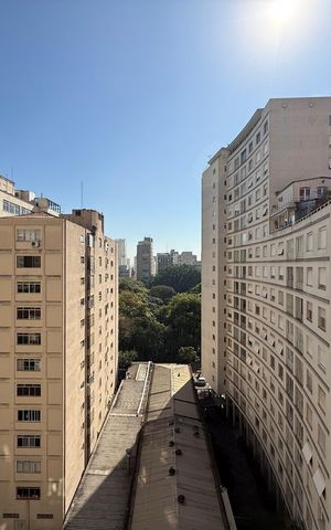 Apartamento para alugar com 230m², 4 quartos e 1 vaga