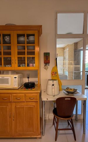 Apartamento para alugar com 230m², 4 quartos e 1 vaga
