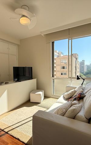 Apartamento para alugar com 230m², 4 quartos e 1 vaga