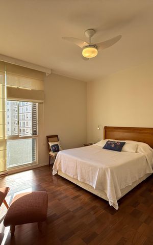 Apartamento para alugar com 230m², 4 quartos e 1 vaga