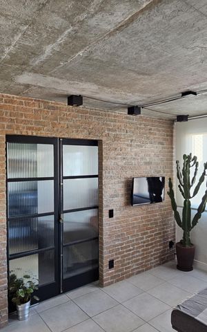 Apartamento à venda com 33m², 2 quartos e sem vaga Apartamento à venda com 33m², 2 quartos e sem vagaSala
