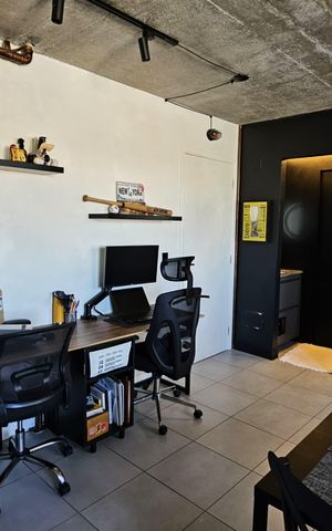 Apartamento à venda com 33m², 2 quartos e sem vaga Apartamento à venda com 33m², 2 quartos e sem vagaSala