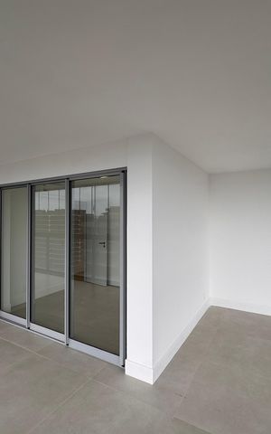Apartamento para alugar com 95m², 2 quartos e 1 vaga Apartamento para alugar com 95m², 2 quartos e 1 vagaVaranda