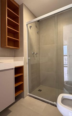 Apartamento para alugar com 95m², 2 quartos e 1 vaga Apartamento para alugar com 95m², 2 quartos e 1 vagaSuíte - Banheiro