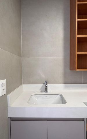 Apartamento para alugar com 95m², 2 quartos e 1 vaga Apartamento para alugar com 95m², 2 quartos e 1 vagaSuíte - Banheiro
