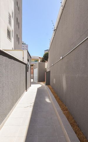 Apartamento para alugar com 128m², 3 quartos e 2 vagas Apartamento para alugar com 128m², 3 quartos e 2 vagasEntrada
