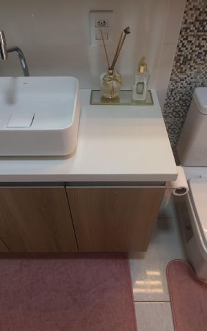 Casa à venda com 200m², 3 quartos e 2 vagasBanheiro suíte