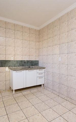 Apartamento para alugar com 70m², 2 quartos e 1 vaga Apartamento para alugar com 70m², 2 quartos e 1 vagaCozinha e Área de Serviço