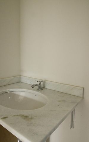 Apartamento para alugar com 67m², 2 quartos e 1 vagaBanheiro