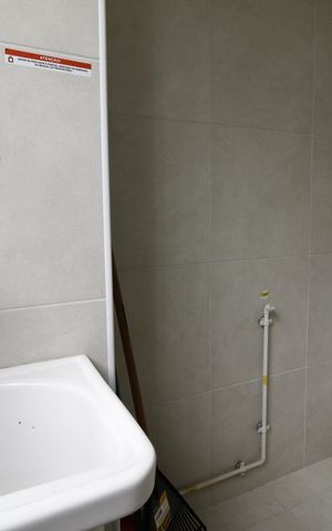 Apartamento para alugar com 67m², 2 quartos e 1 vagaÁrea de serviço