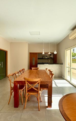Apartamento à venda com 97m², 2 quartos e 1 vaga