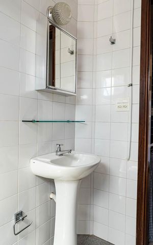 Studio para alugar com 28m², 1 quarto e sem vaga Studio para alugar com 28m², 1 quarto e sem vagaBanheiro