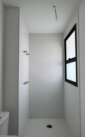 Apartamento à venda com 184m², 4 quartos e 4 vagas Apartamento à venda com 184m², 4 quartos e 4 vagasBanheiro da Suíte 3