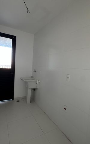 Apartamento à venda com 184m², 4 quartos e 4 vagas Apartamento à venda com 184m², 4 quartos e 4 vagasÁrea de Serviço