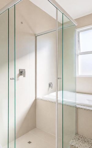 Casa para alugar com 195m², 3 quartos e 2 vagasBanheiro