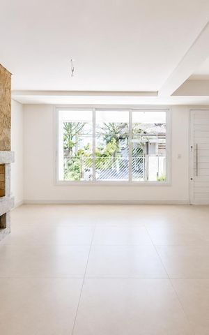 Casa para alugar com 195m², 3 quartos e 2 vagasSala