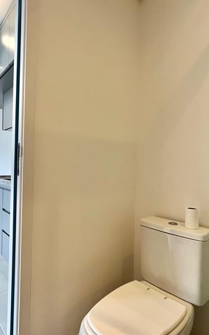 Studio à venda com 24m², 1 quarto e sem vaga Studio à venda com 24m², 1 quarto e sem vagaBanheiro