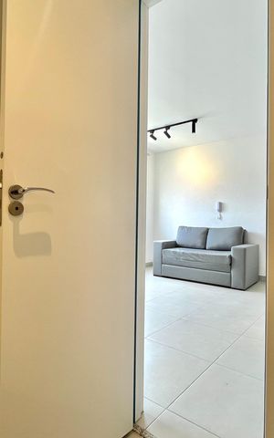 Studio à venda com 24m², 1 quarto e sem vaga Studio à venda com 24m², 1 quarto e sem vagaBanheiro