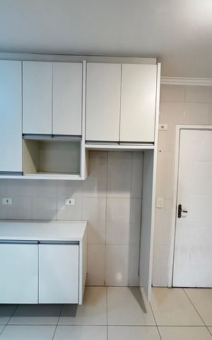 Apartamento à venda com 48m², 2 quartos e 1 vaga Apartamento à venda com 48m², 2 quartos e 1 vagaCozinha