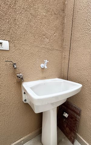 Apartamento à venda com 48m², 2 quartos e 1 vaga Apartamento à venda com 48m², 2 quartos e 1 vagaÁrea de Serviço