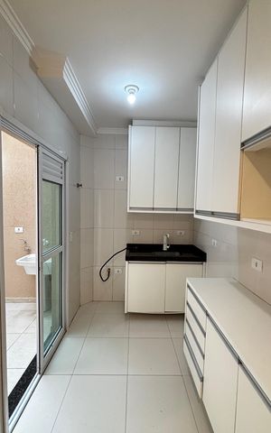 Apartamento à venda com 48m², 2 quartos e 1 vaga Apartamento à venda com 48m², 2 quartos e 1 vagaCozinha